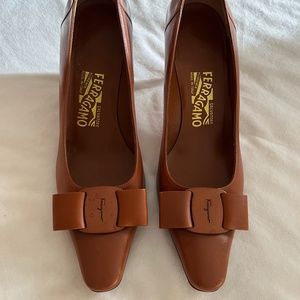 Ferragamo Brown Heels, Size 8.5